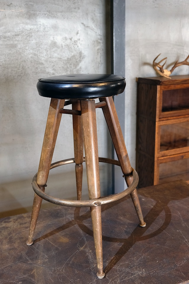 OT050_HIGH STOOL