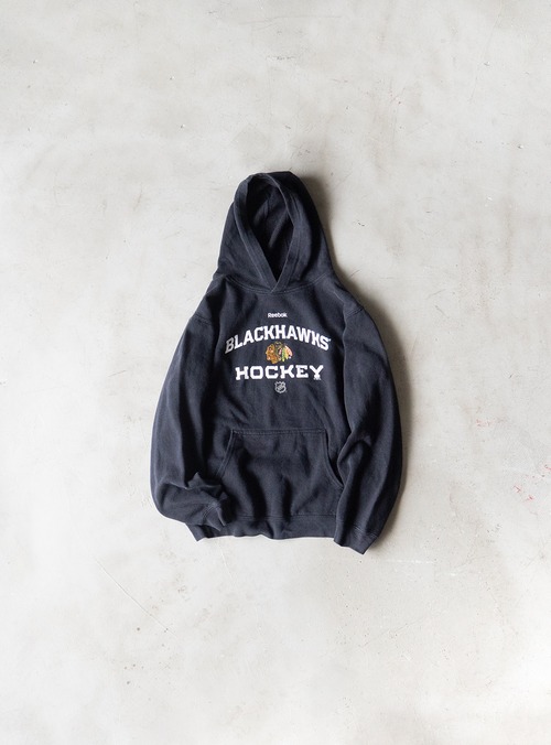 "Reebok" used Chicago Blackhawks hoodie