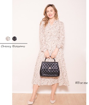 【再入荷】春ピンクの小花柄ワンピース_e0022003007