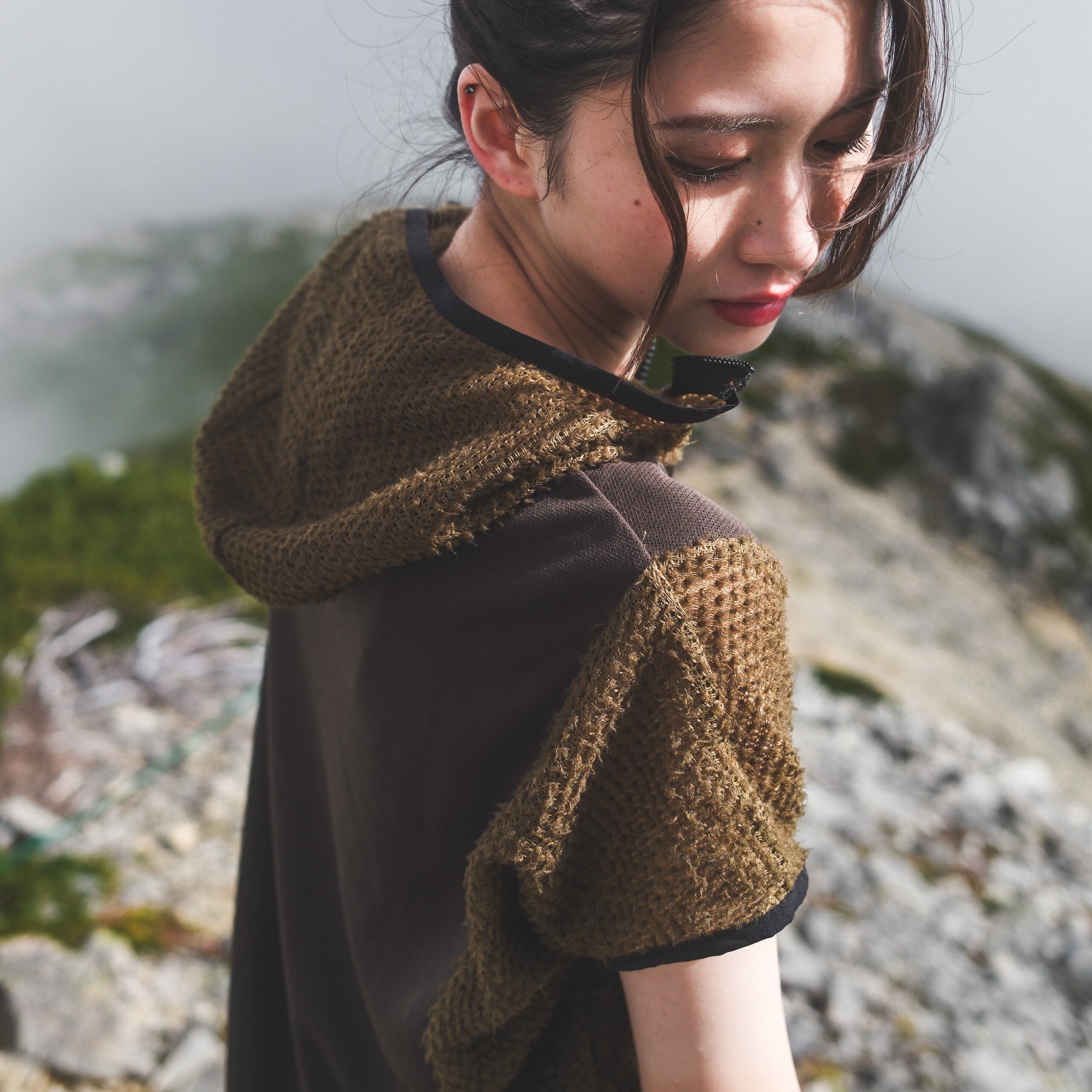 ALPHA HOODIE 60 / SHORT SLEEVES | ULTRA GOOD LUCK