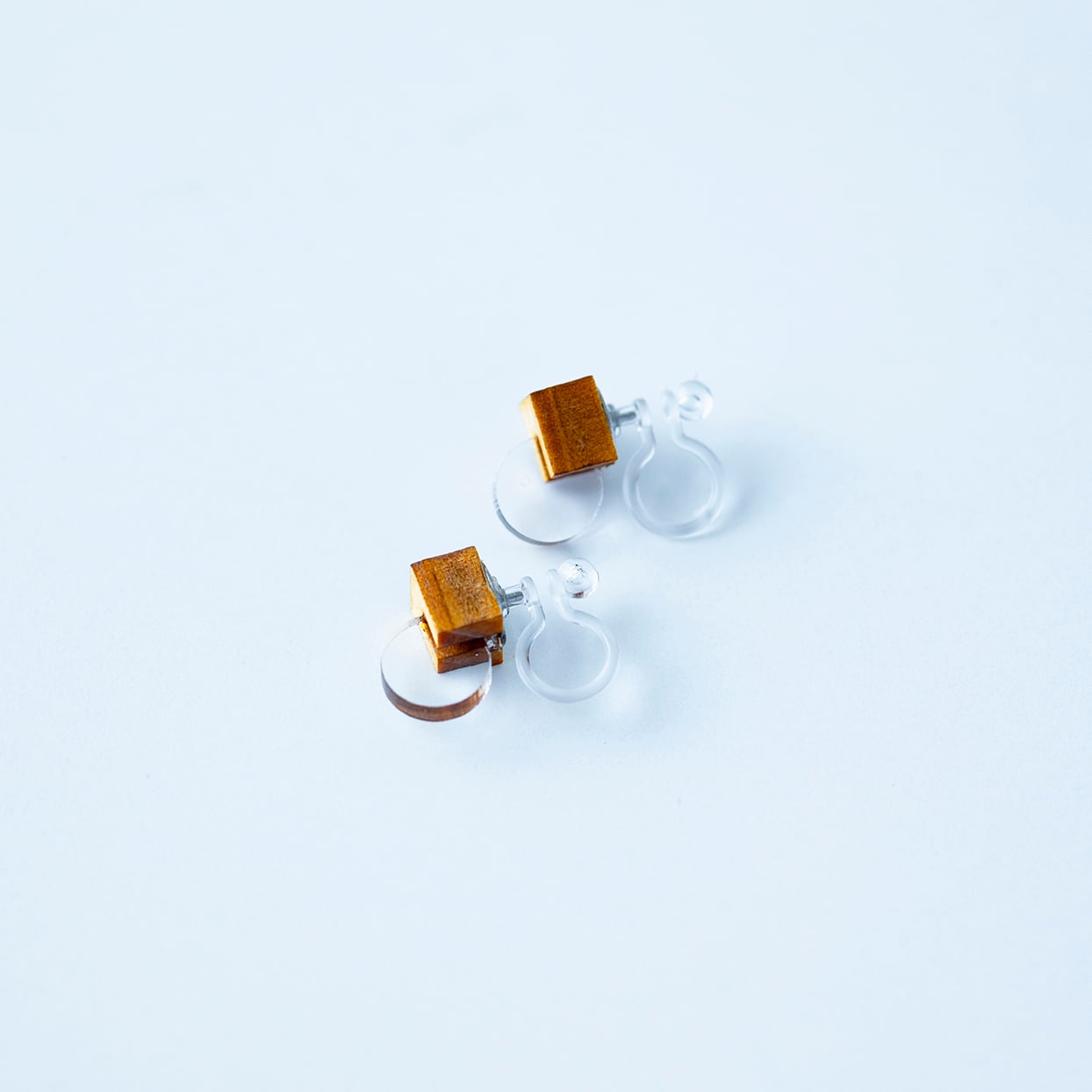 キューブサークルミニイヤリング