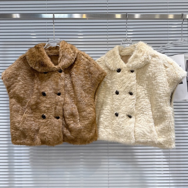 Fur double vest　M4527