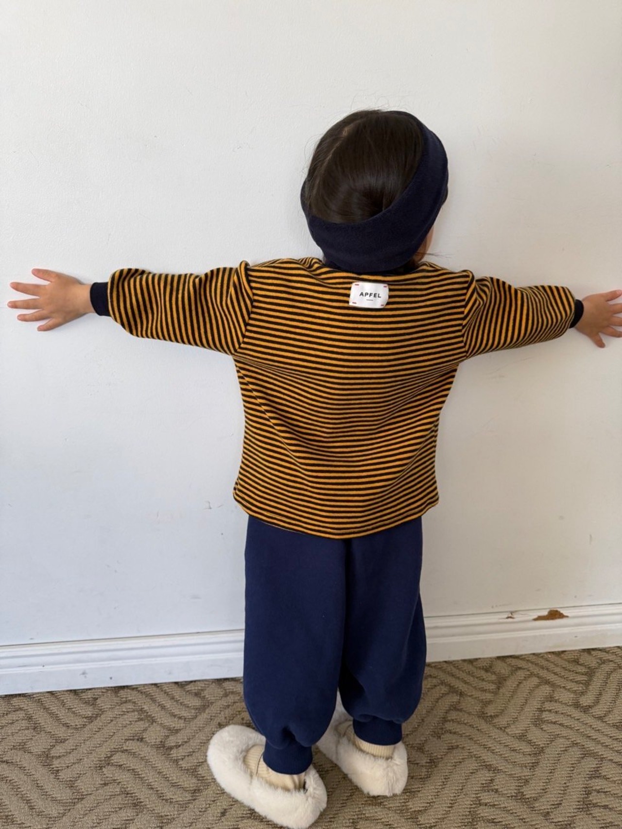 Apfel［取寄］sumbakojil tee 26winter