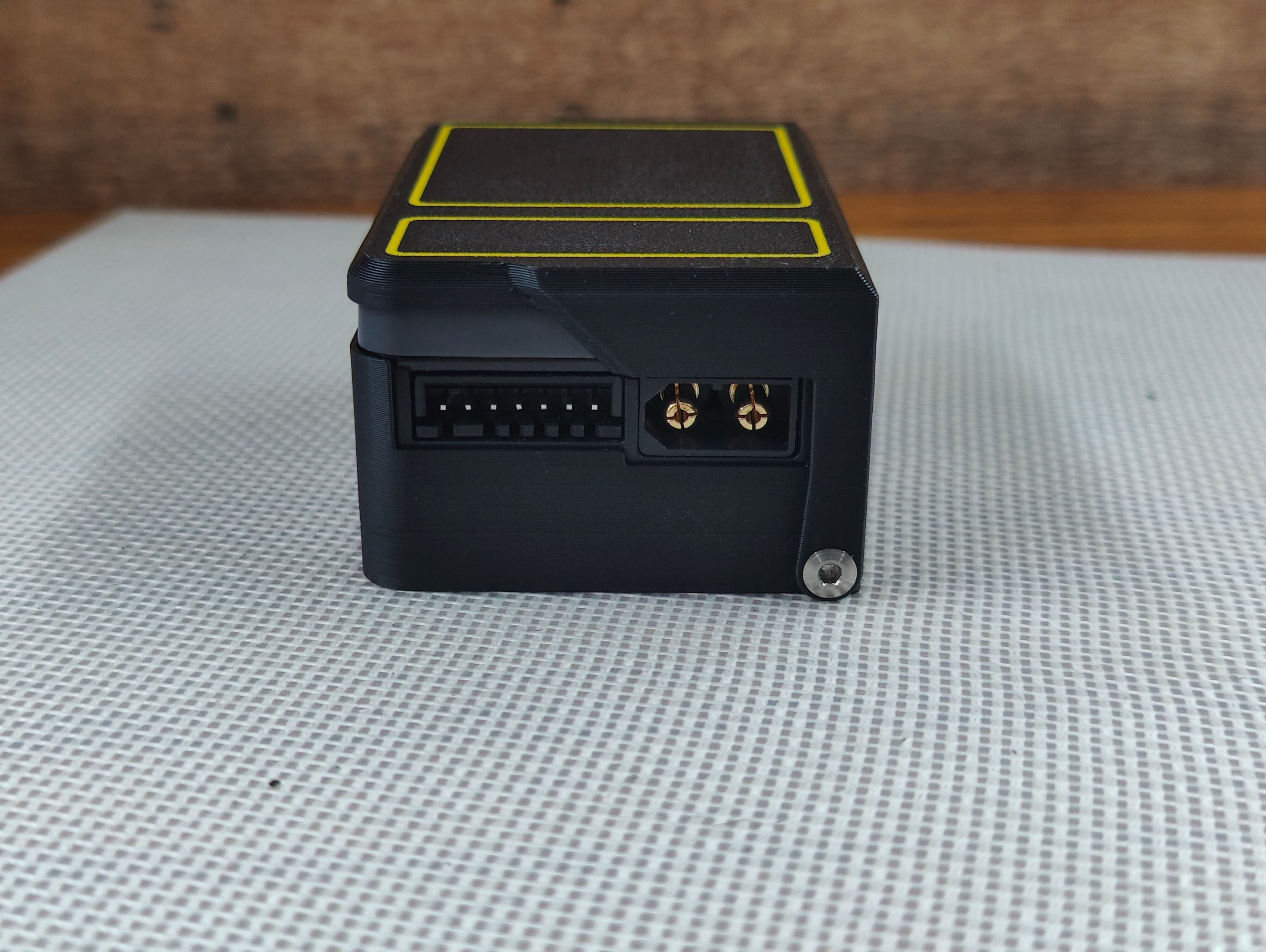 HiTEC X1nano / SKYRC B6neo 用 スタンドケース | Pay ID