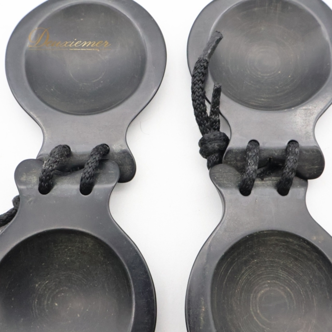 フラメンコ パリージョ カスタネット 小物 小道具 楽器 ブラック系 黒 真っ黒 ペア 両手 ケース付き ダンス 発表会 イベント 練習 舞台 フラメンコ カスタネット 小道具 音楽 楽器 ブラック ケース付き 踊り 舞台用 発表会用 ダンス用 シンプル