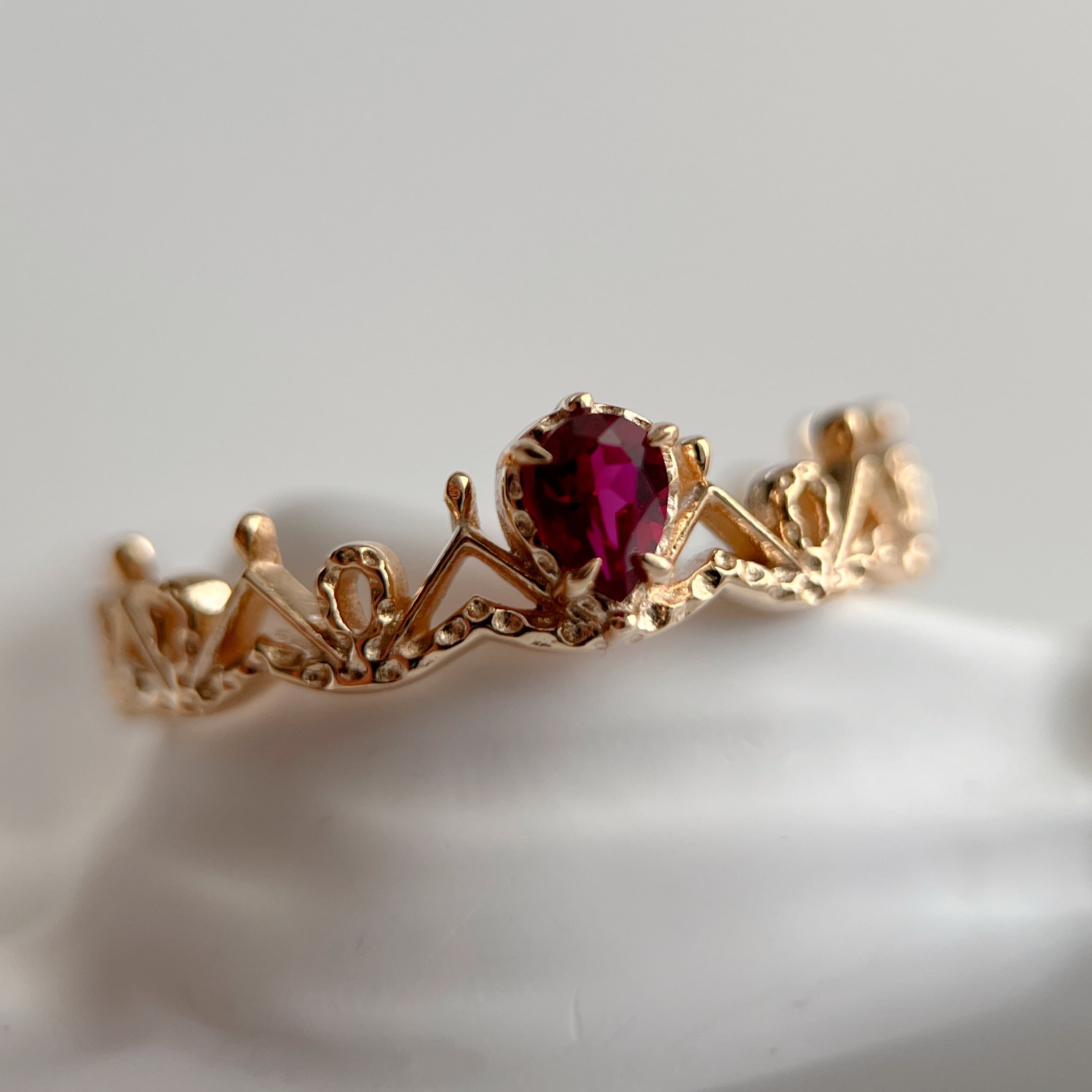 ラボグロウンルビー　クラウンリング　silver925製　