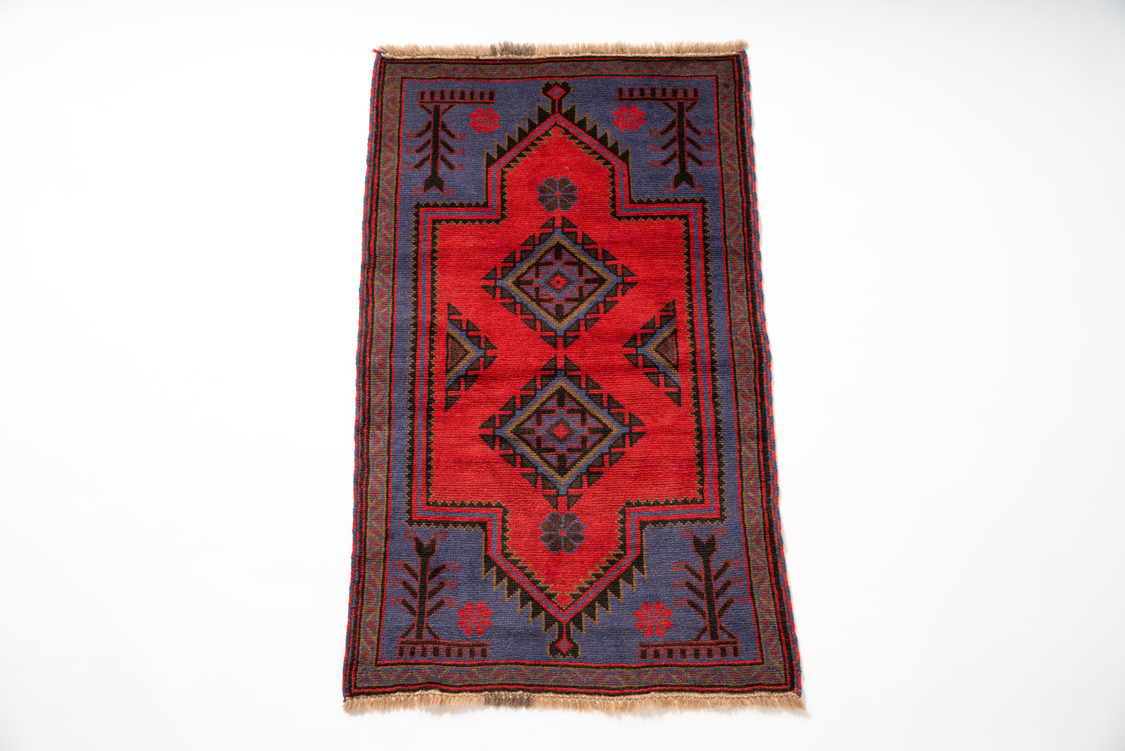 VINTAGE TRIBAL RUG- Turkey 244 | Phi Market.21