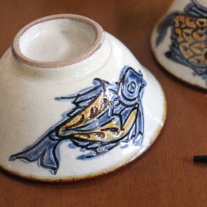 貴重【未使用】沖縄 やちむん 南島焼 魚の絵柄 茶碗 df0f0a1076f90014d7879a2c3414f6