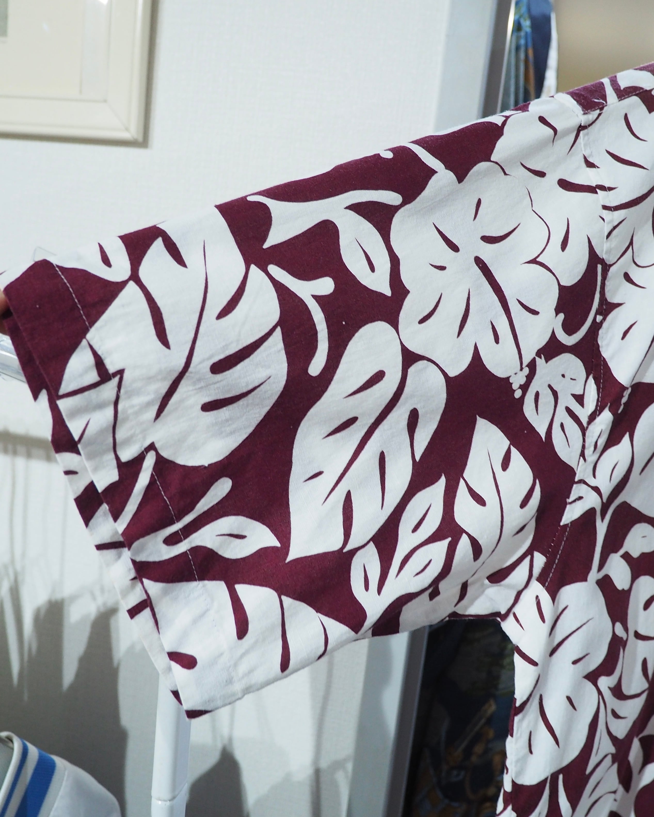 1980 ‐ 90s Piebald Flower all Over pattern vintage SS open collar Shirt