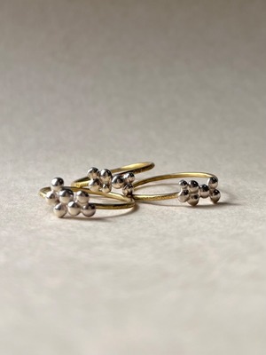 tiny seed ring :brass/silver