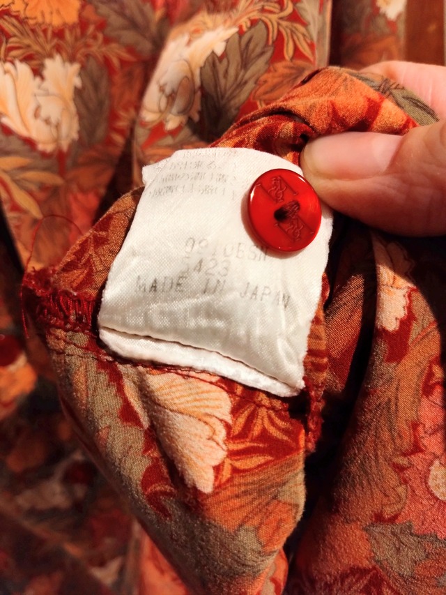 ウィリアムモリスみたいな花柄ブラウス/東京ブラウスメイドインジャパンビンテージMADEINJAPANVintage日本製洋服