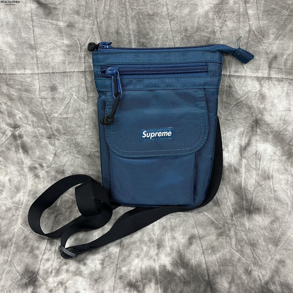 Supreme 19AWショルダーバック ほぼ未使用-