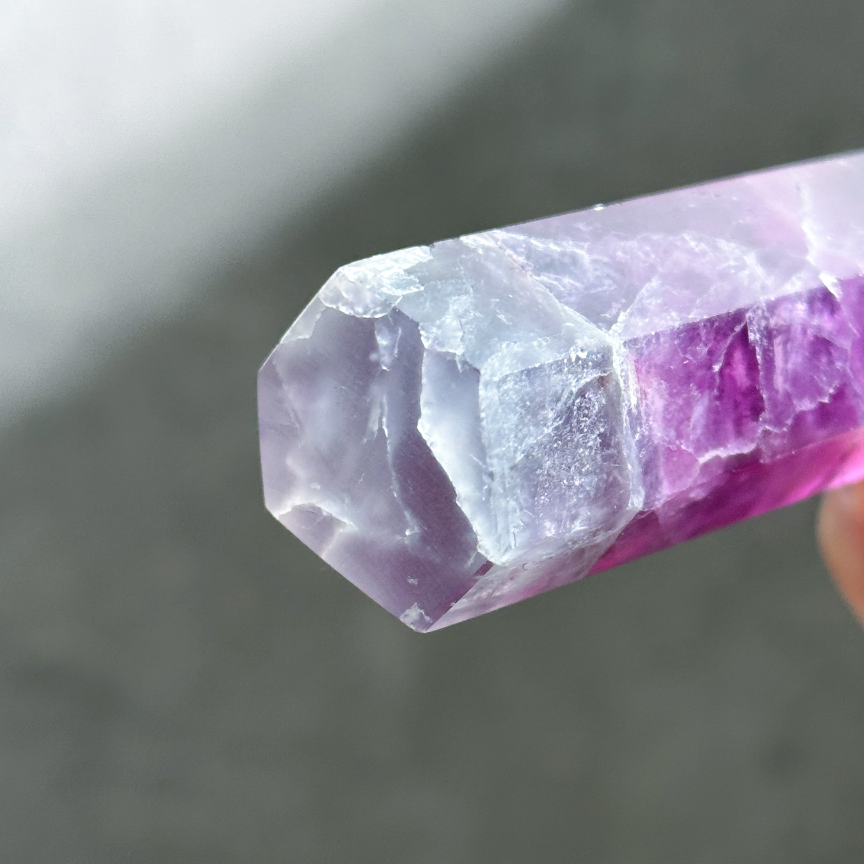 レインボーフローライト タワー22◇ Rainbow Fluorite ◇天然石・鉱物