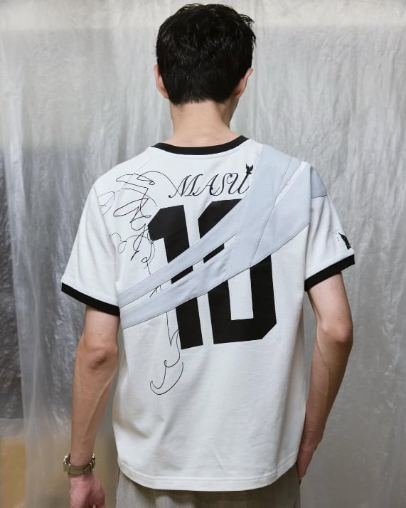 26SS】PUMA×MASU T7 HOPE EVER TEE(WARM WHITE) 638360_87 | IAAAM