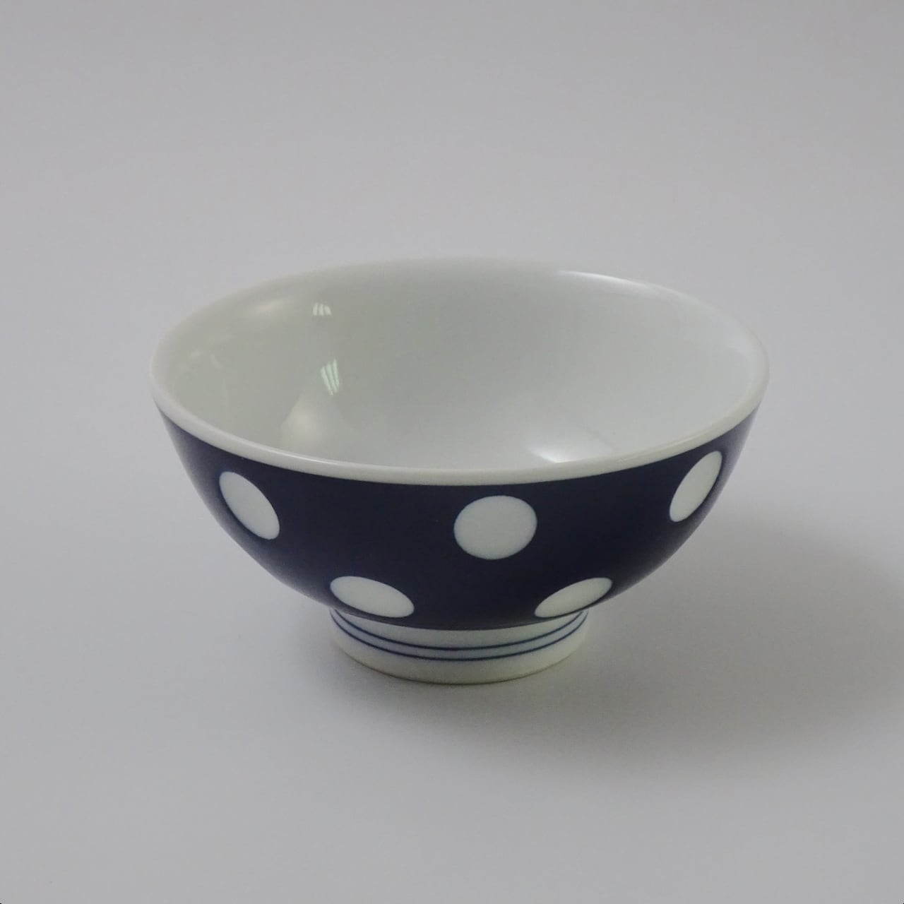 肥前吉田焼 水玉（全面） 茶碗 （1ヶ入化粧箱） | 有田焼 かどすみ商店