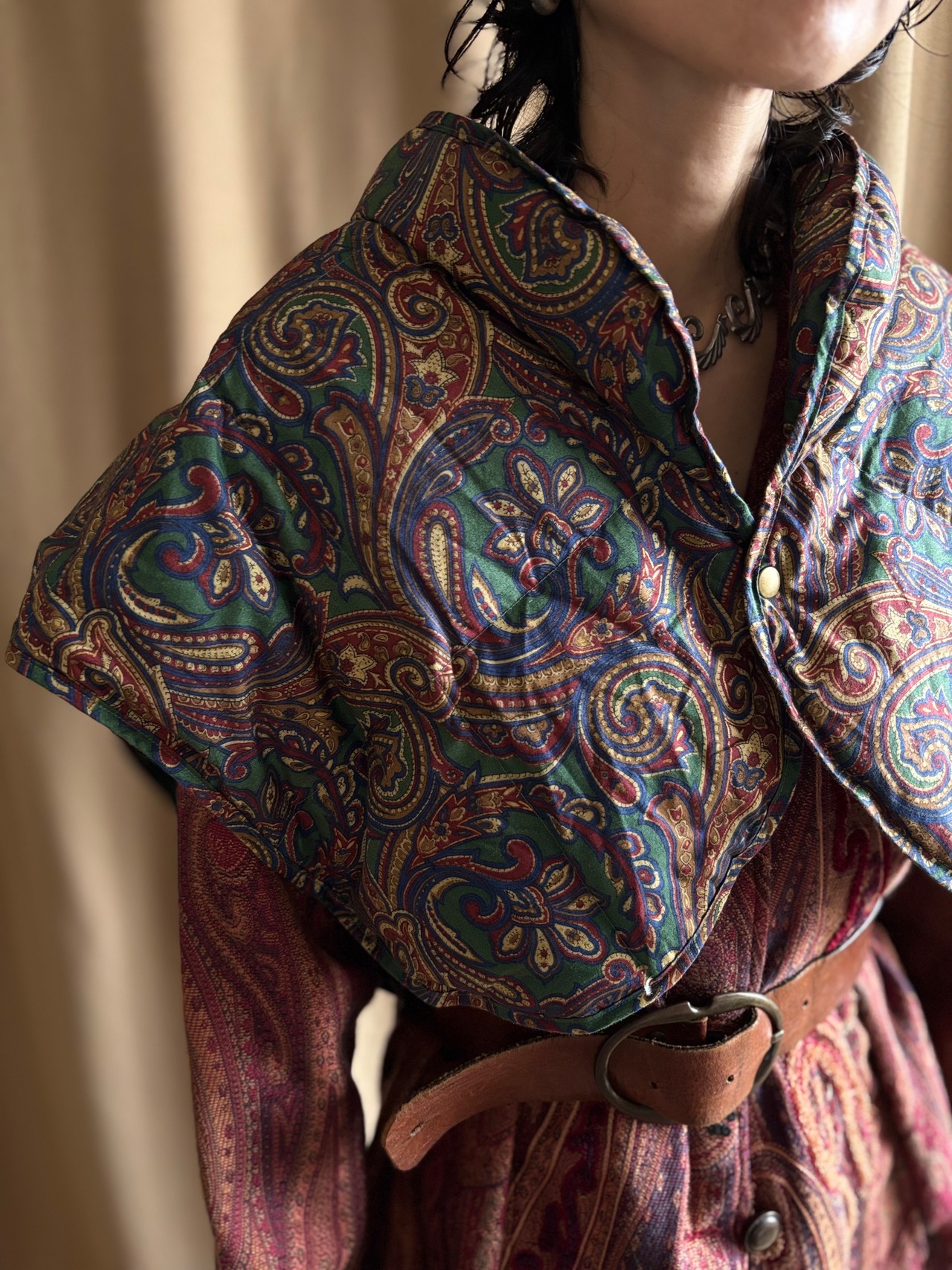paisley quilted cape vest-5228-10
