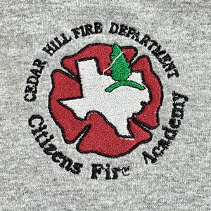 【GILDAN】消防アカデミー 3XL ビッグサイズ ワンポイント 刺繍ロゴ Tシャツ バックプリント グレー citizens fire academy 半袖 us古着