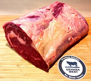 【塊肉】：牧草牛 約1.5kg (原木の1/2サイズ)