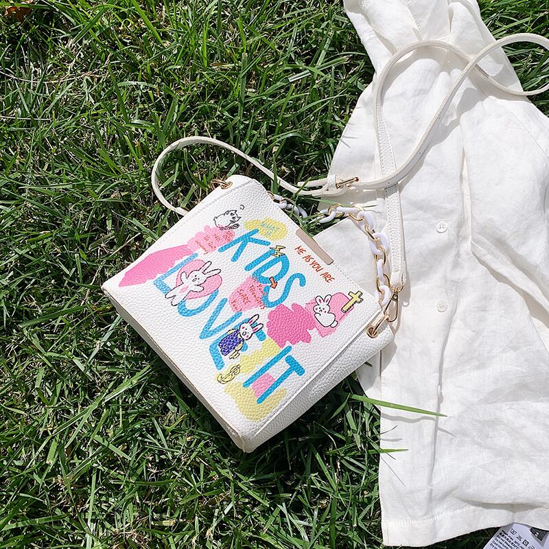 ネット赤い妖精の小さなバッグ2020新しい波夏のファッション漫画のチェーンメッセンジャーバッグ野生の野生のバケットバッグ Tiancai_Wing_Bag7396724