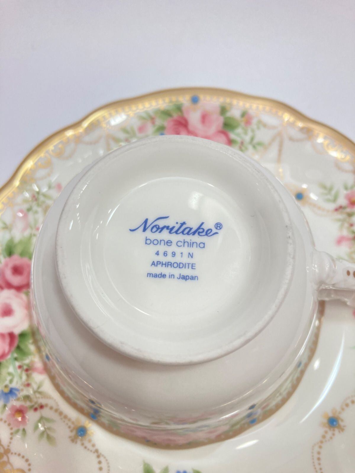 Noritake(ノリタケ) アフロディーテ ペアカップ&ソーサー Noritake(ノリタケ) アフロディーテ ペアカップ&ソーサー