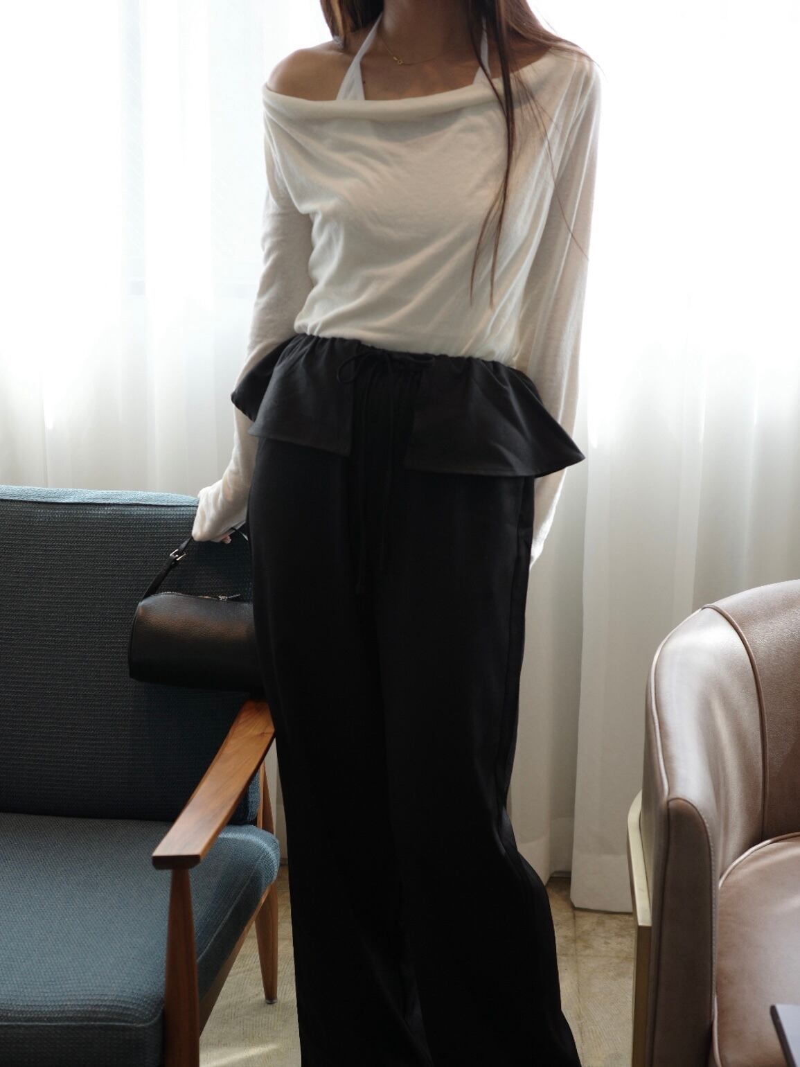 Peplum slacks/ black (10月上旬〜中旬頃発送予定)