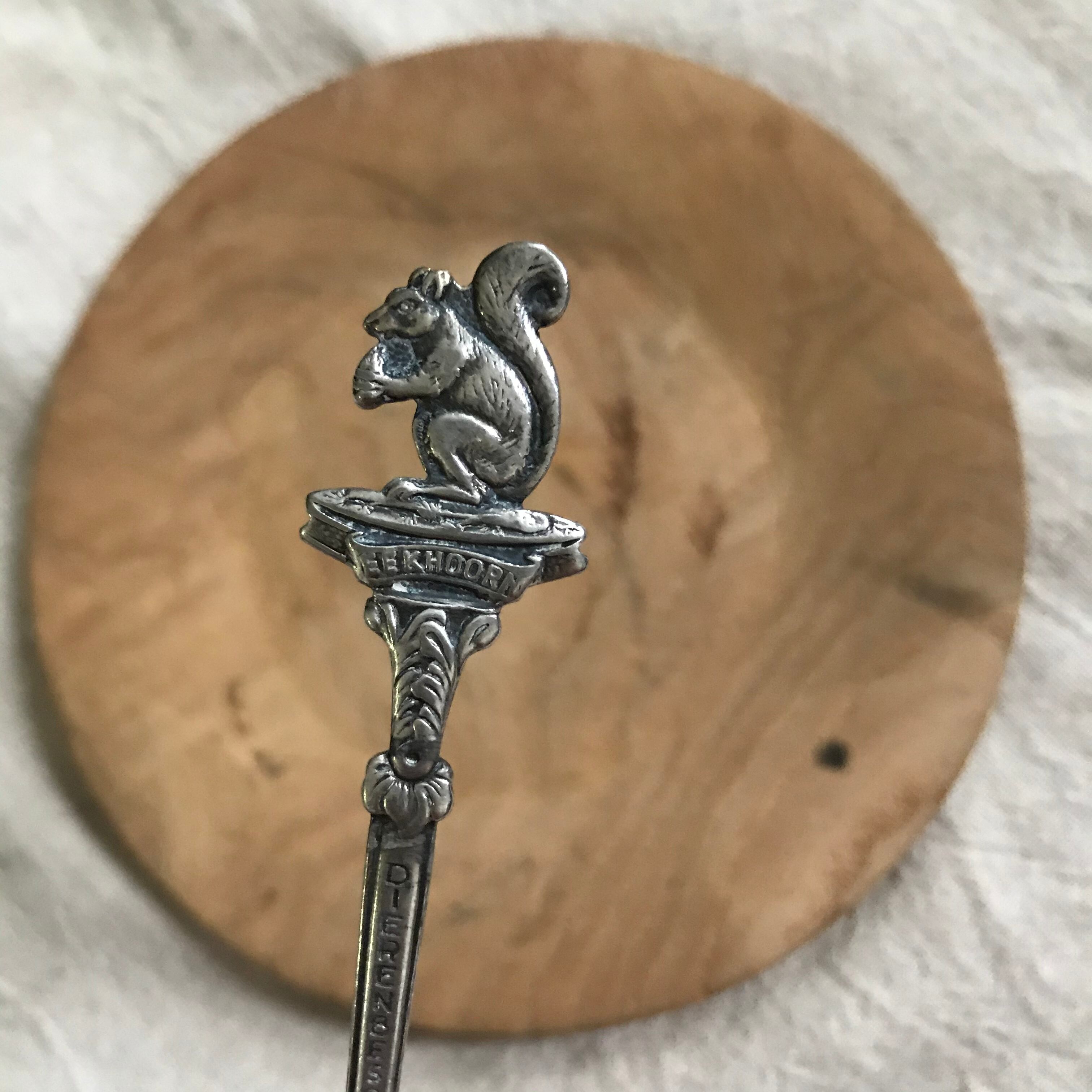 リスのティースプーン1