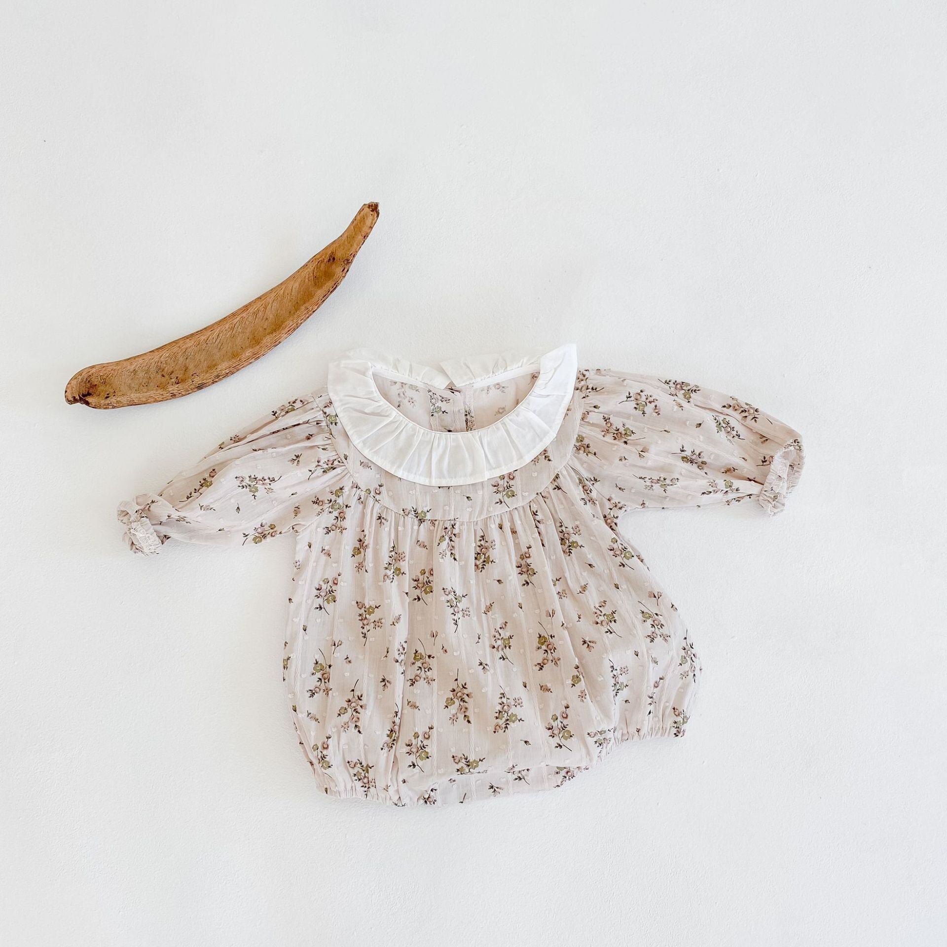 【BABY&KID】丸襟小花柄ロンパース