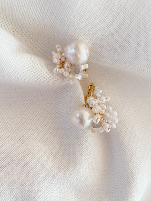 Candy pearl earring
