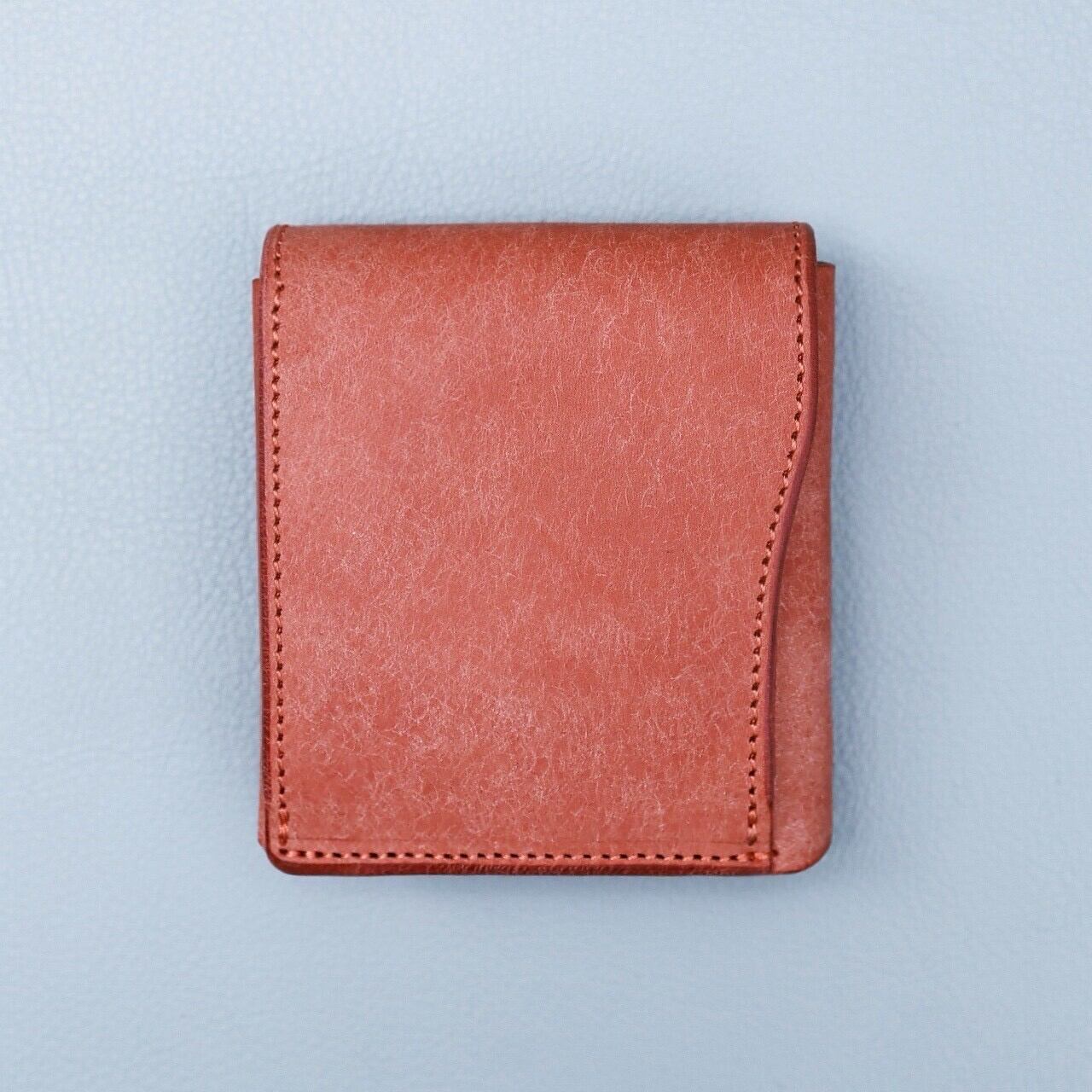 Iru×IKENOHATA GINKAWATEN】PUEBLO LEATHER GARSON WALLET AKANEIRO
