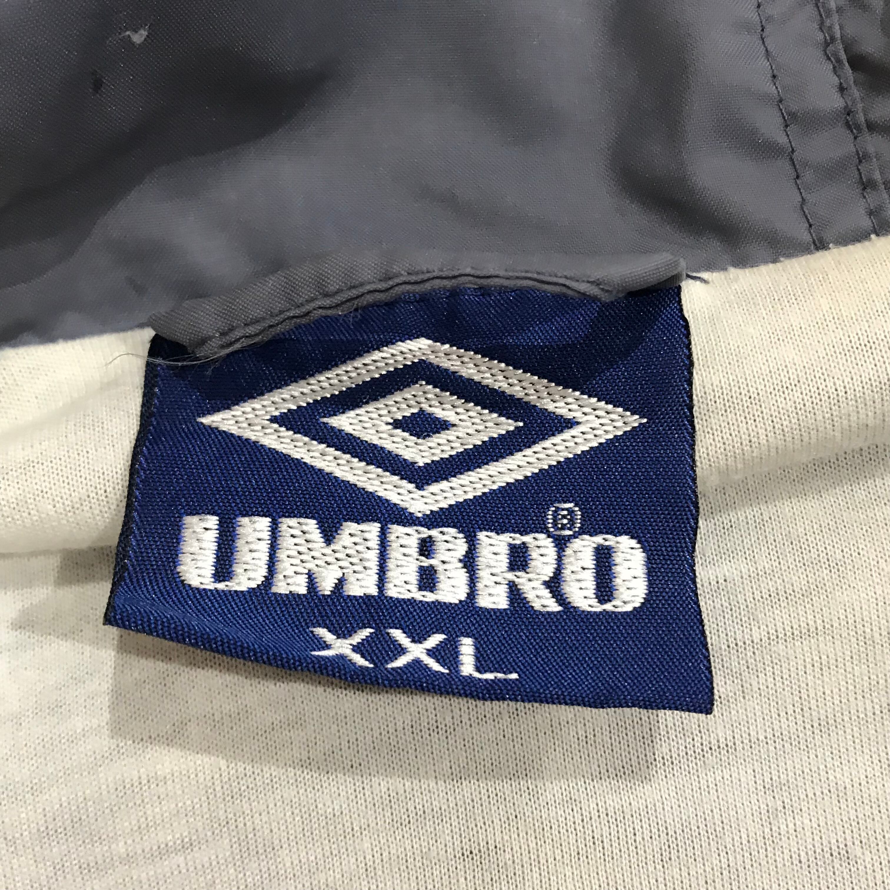 UMBRO アンブロ 切替バイカラー  ナイロンジャケット アウター  デカロゴ