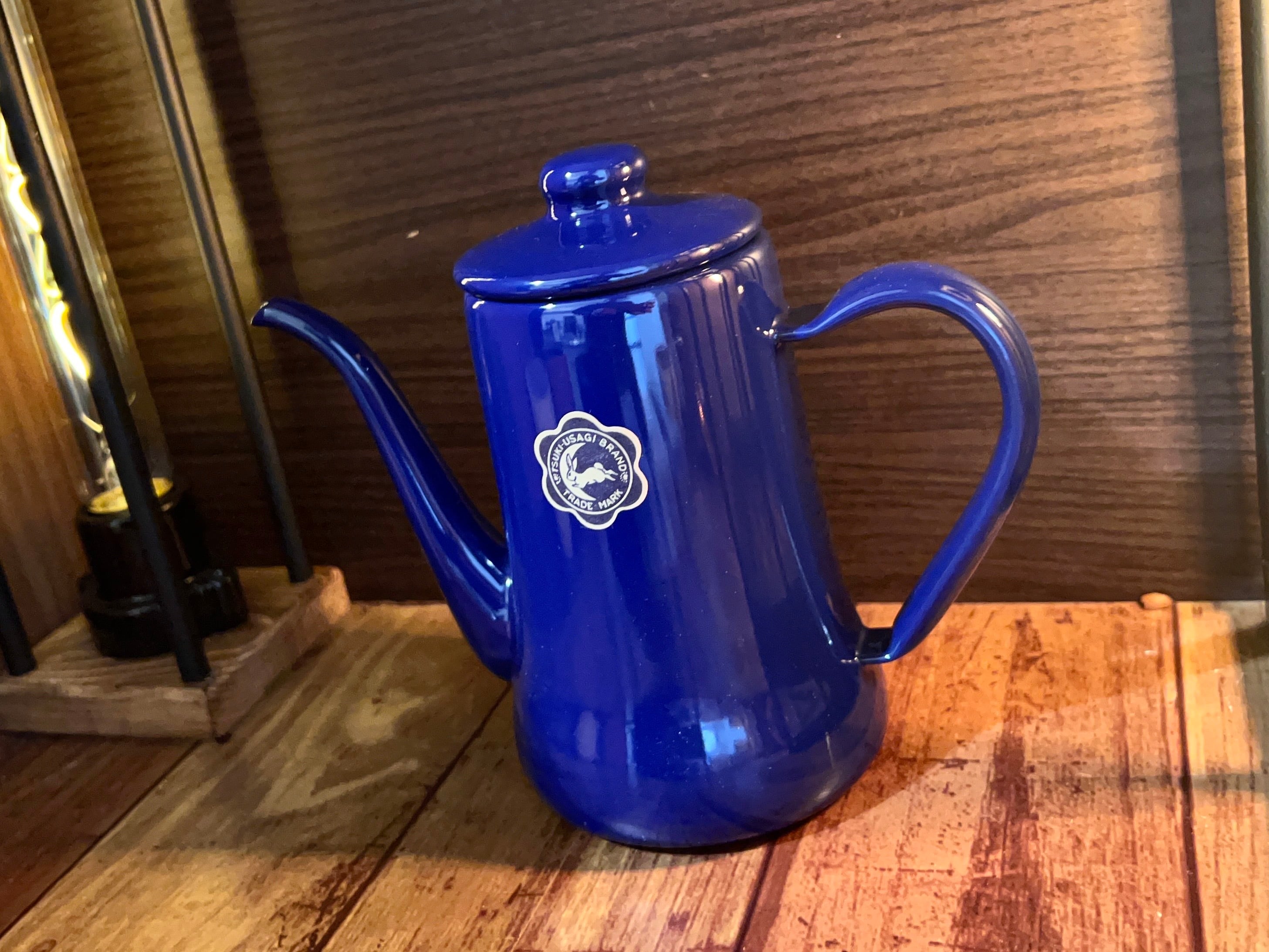 月兎印ホーロースリムポット0.7ℓ ネイビー | COFFEE LAB KOMAMEYA