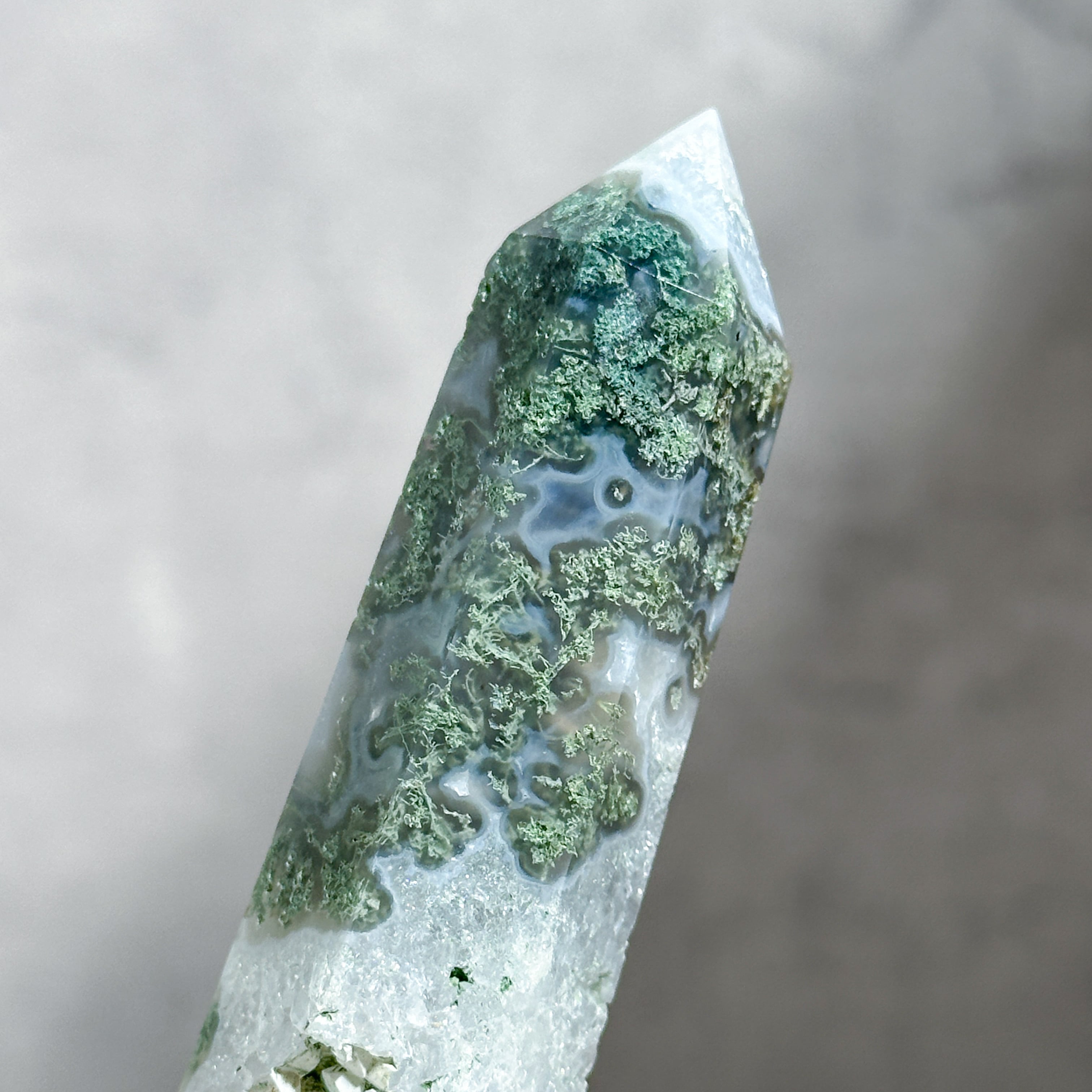 ◇特価◇モスアゲートのBIGタワー　天然石 モスアゲート タワー31◇ Moss Agate ◇天然石・鉱物・パワーストーン