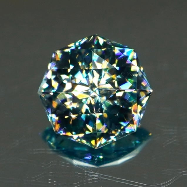 Star Rose Cut™️】氷の星、光の花 0.96ct 天然 ブルージルコン