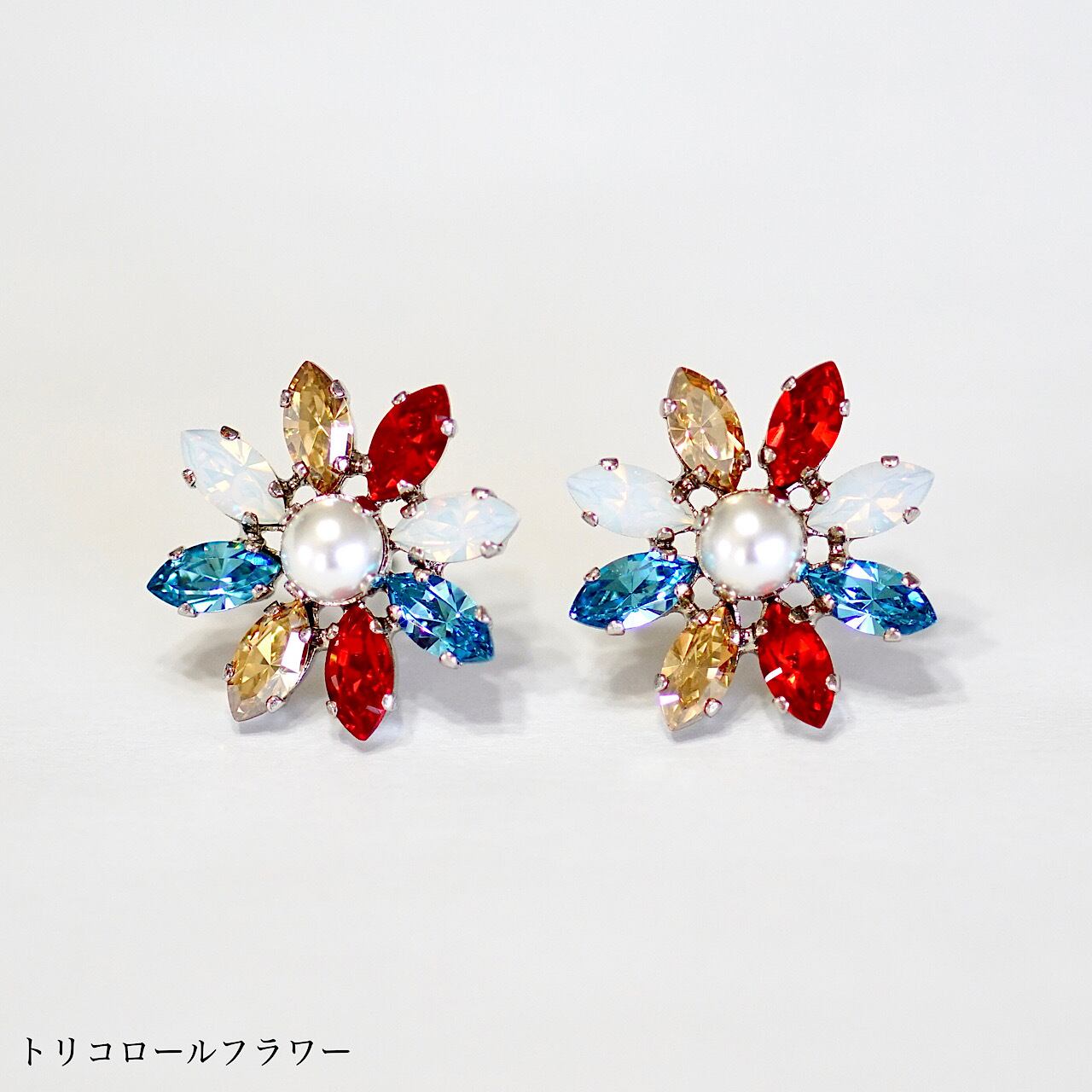 ダリアピアス | MAKI NUMOTO (マキ ヌモト) ｜コスチュームジュエリー