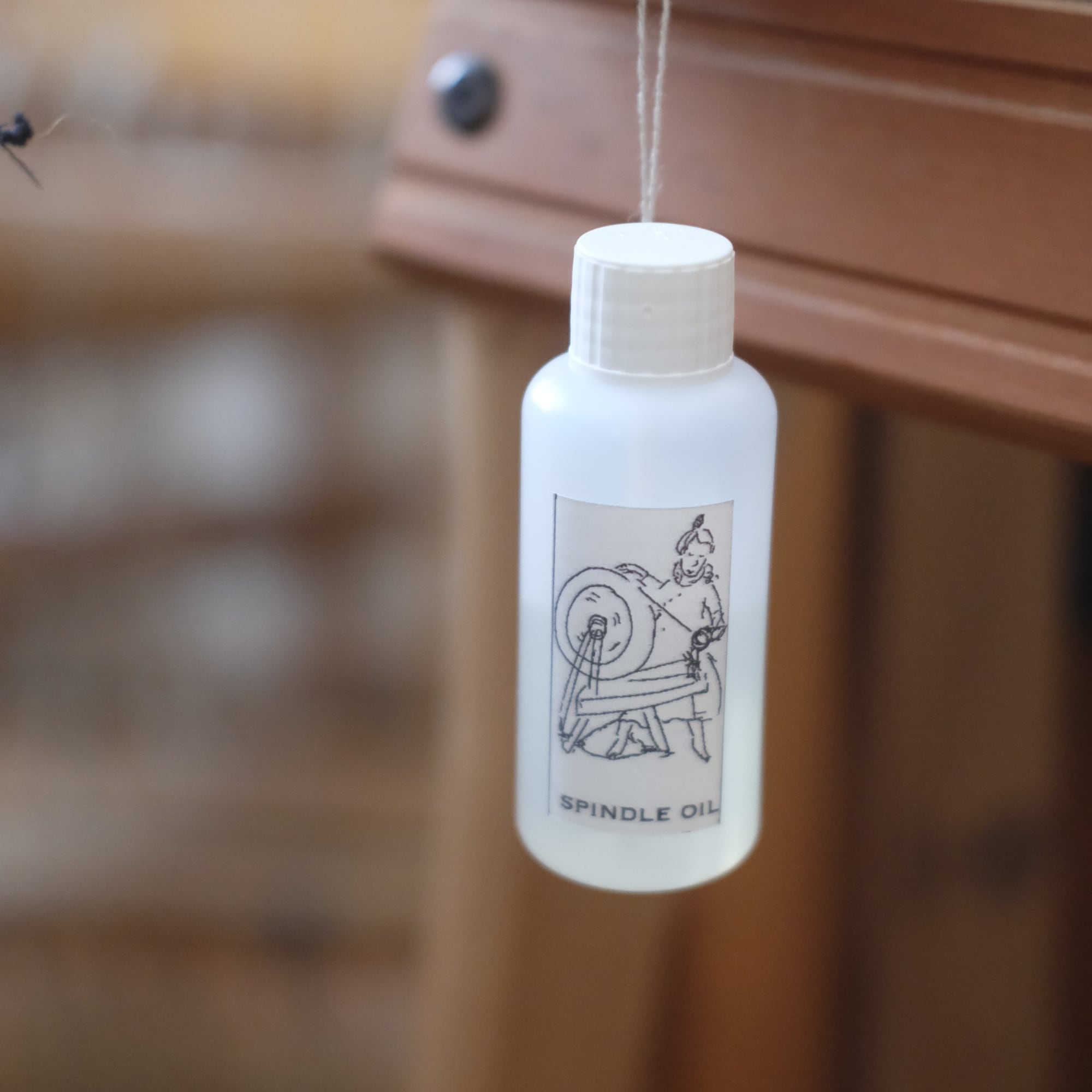 メンテナンスオイル（スピンドルオイル筆つき） | 吉田麻子羊毛商店