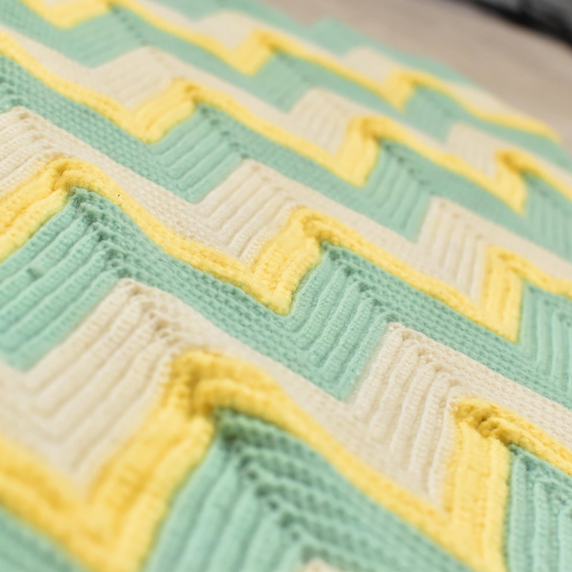 古着 ビンテージ 80s 花柄 黄緑 フラワー グラニー ブランケット ラグ 古着 ビンテージ 80s 花柄 黄緑 フラワー グラニー ブランケット ラグ