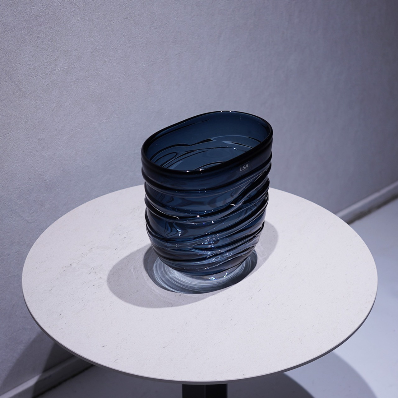 LSA International ガラスベース Yarn Vase H24 フラワーベース 花瓶 オブジェ インテリア 雑貨 小物 モダン / 関連:アクタス Francfranc