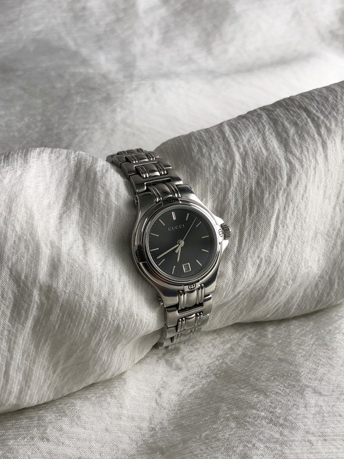 GUCCI グッチ 腕時計 シルバー ロゴ ステンレススチール 9040L クウォーツ vintage ヴィンテージ オールド hmjs4w