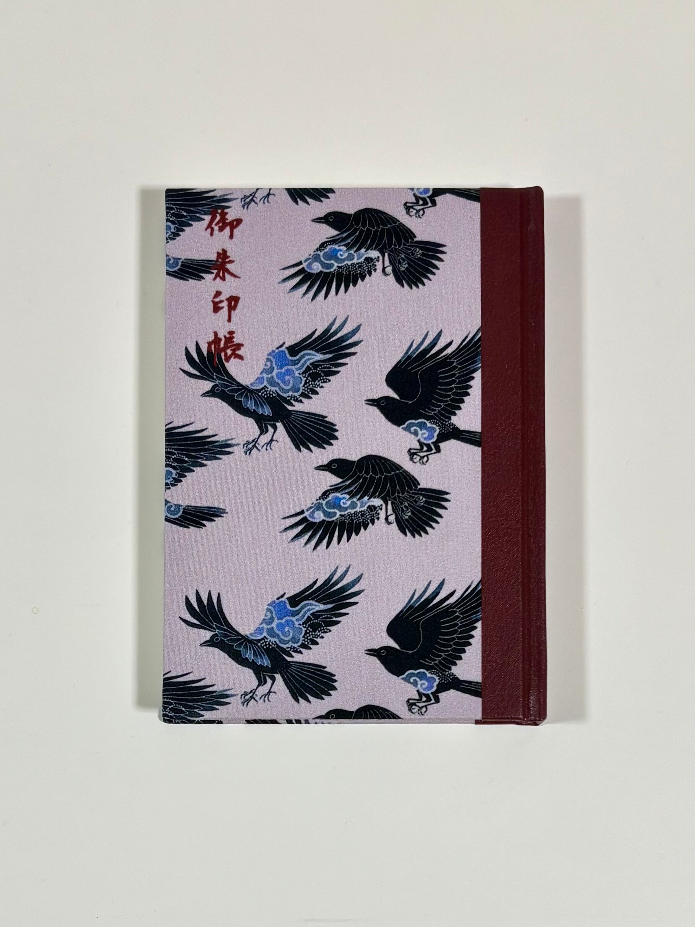 some-pri 匠のご朱印帳「雲八咫烏」桜鼠 | 染工房ユキヤオンラインショップ