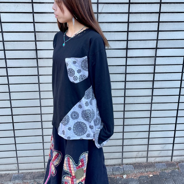 マンダラ柄ロングティシャツ