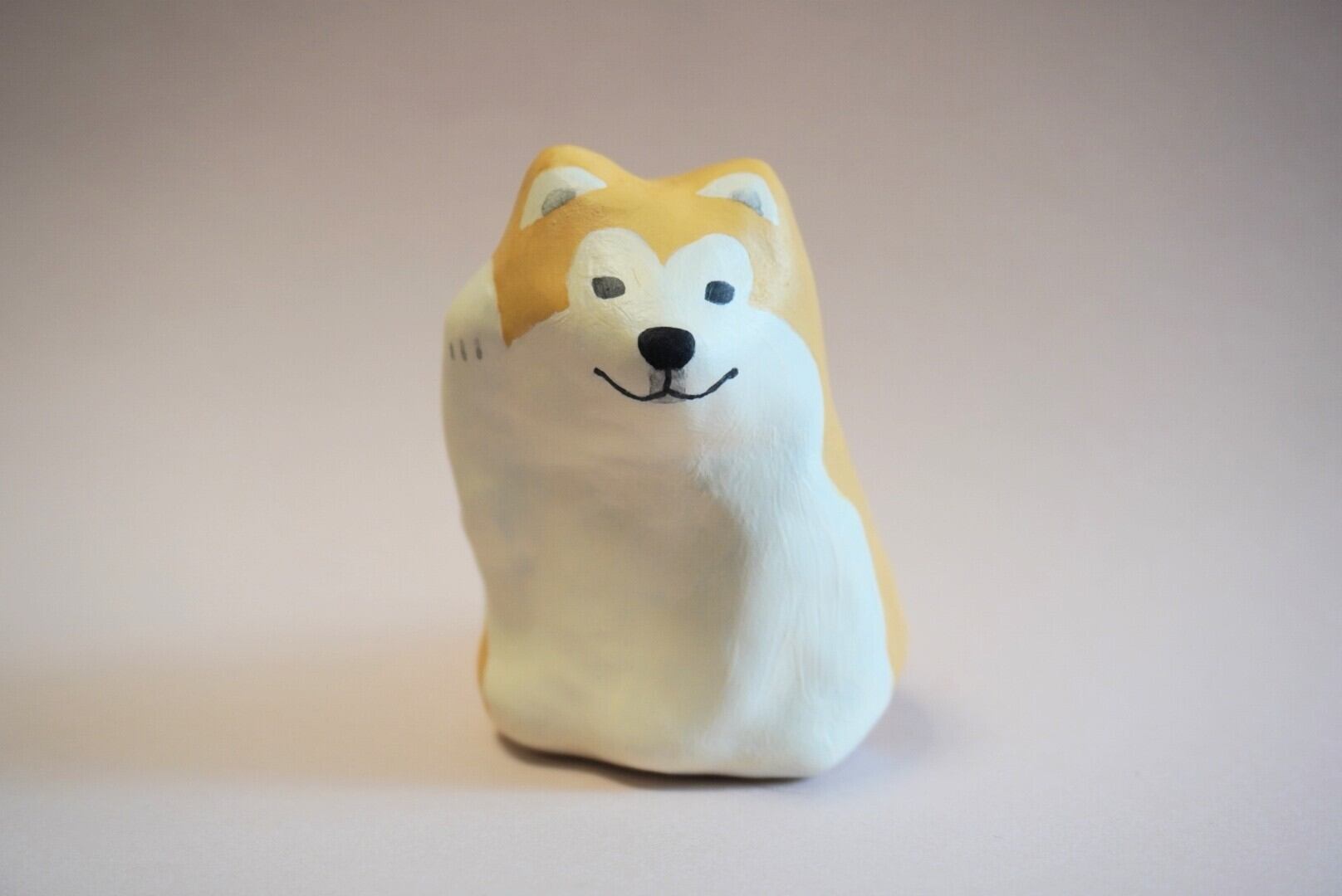 まねき犬張り子 秋田犬 | マツモトユキエ YUKIE store