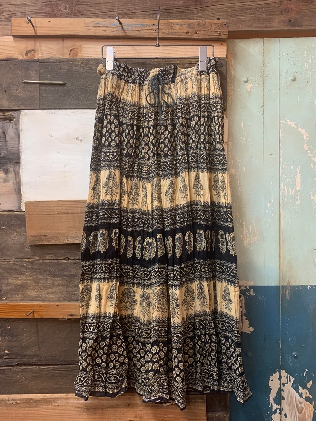 OLD INDIA SKIRT