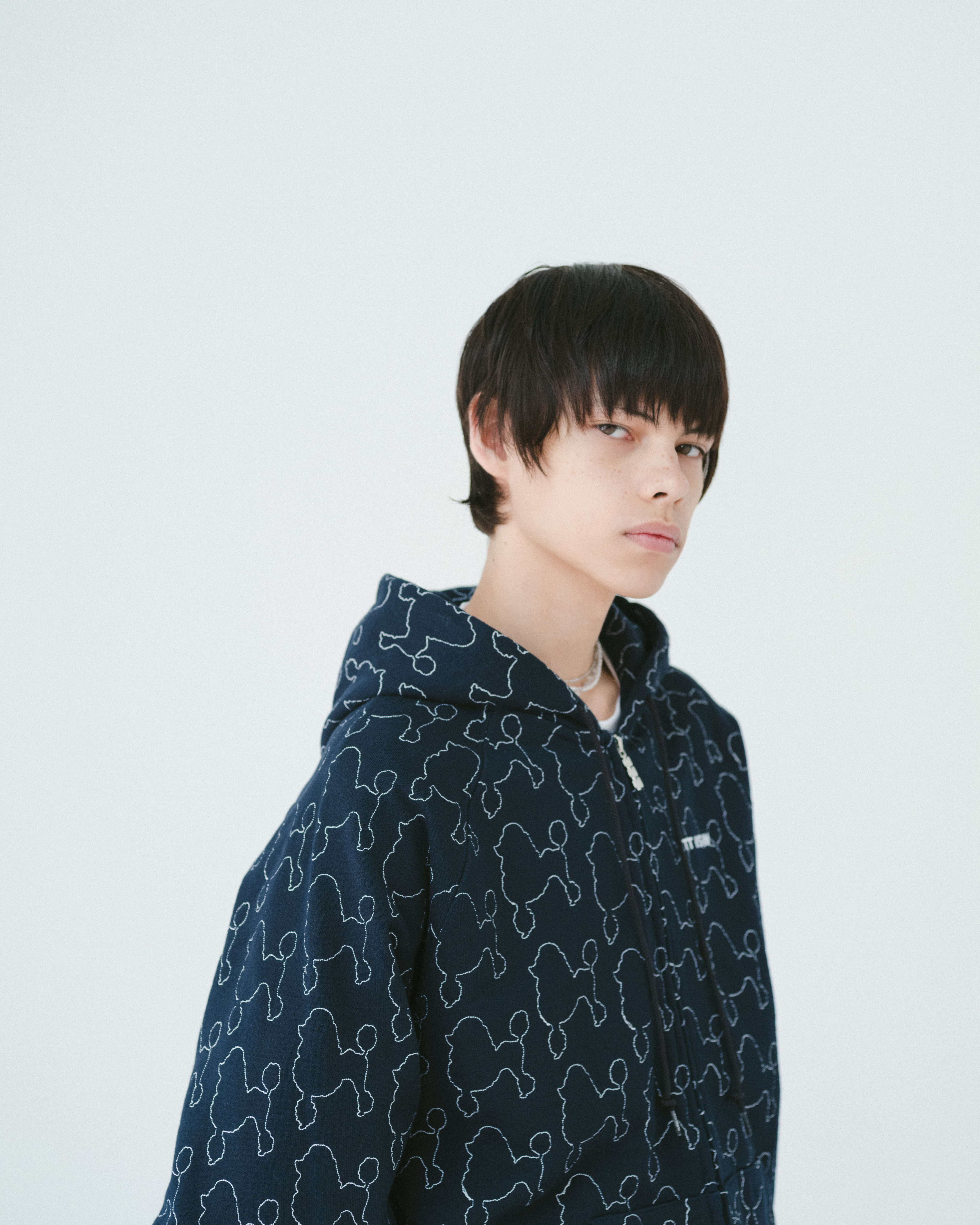 Dog embroidery zip up hoodie（NAVY） | TTTMSW