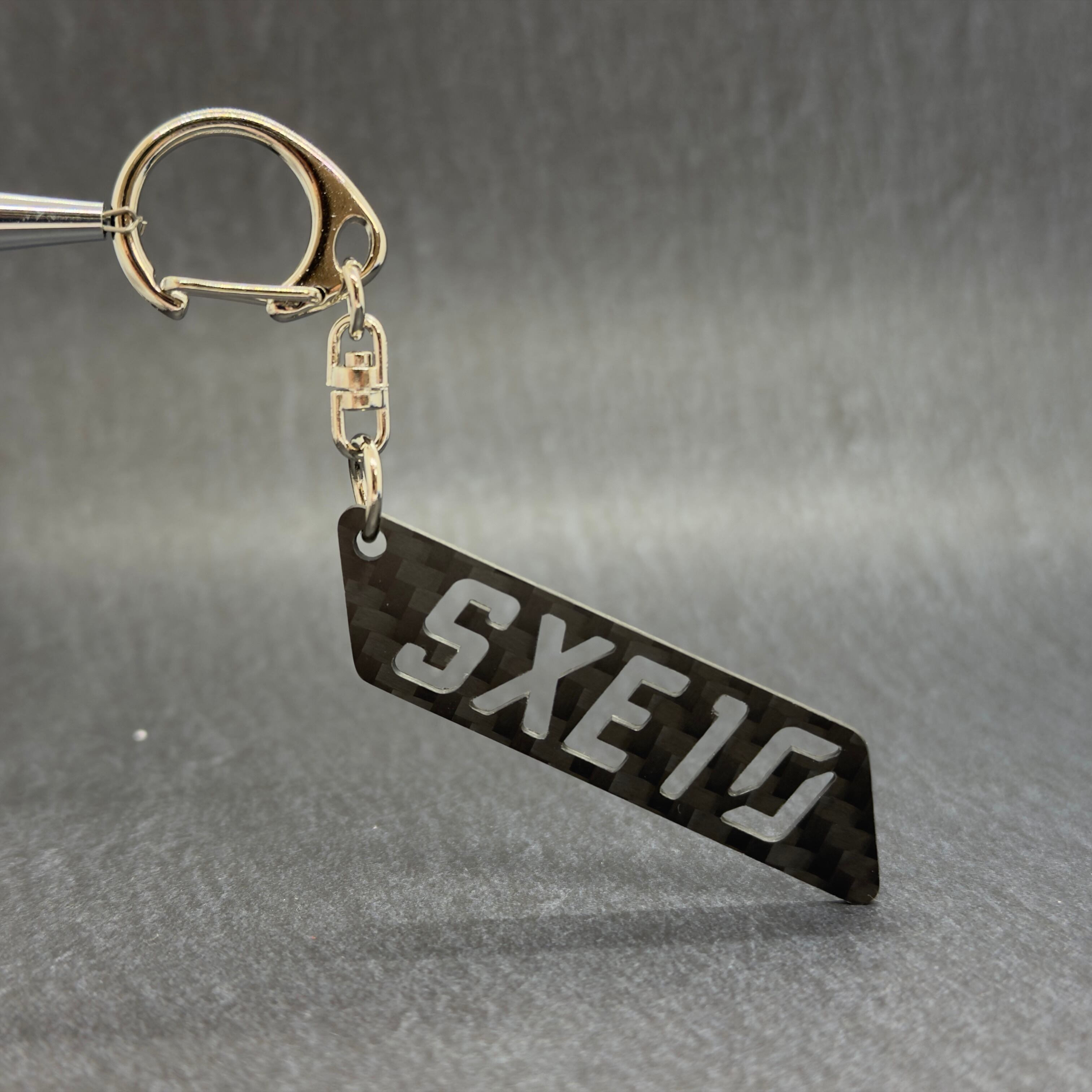 ドライカーボン 型式 キーホルダー SXE10 GXE10 アルテッツァ トヨタ