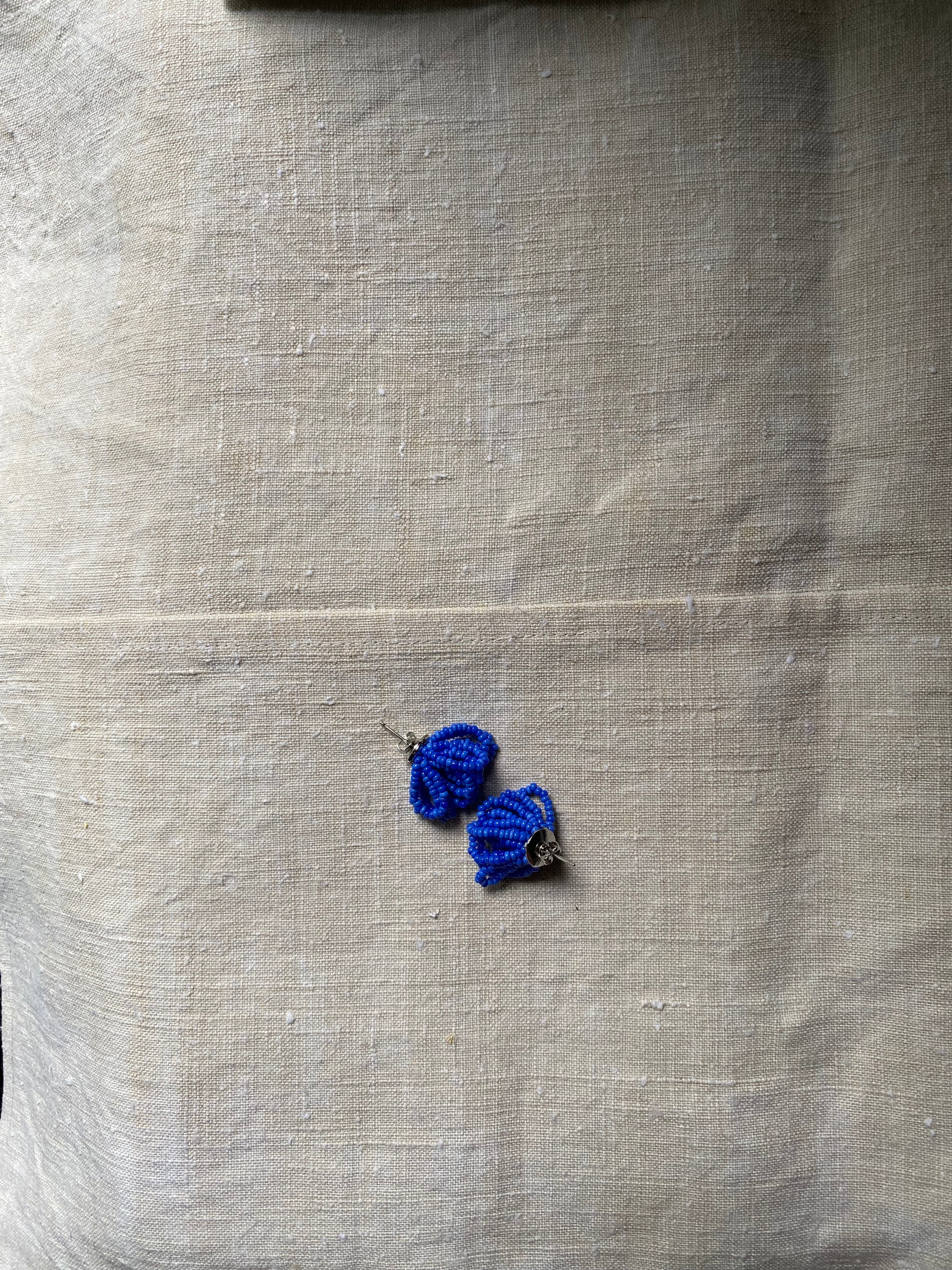 Bright blue pierce