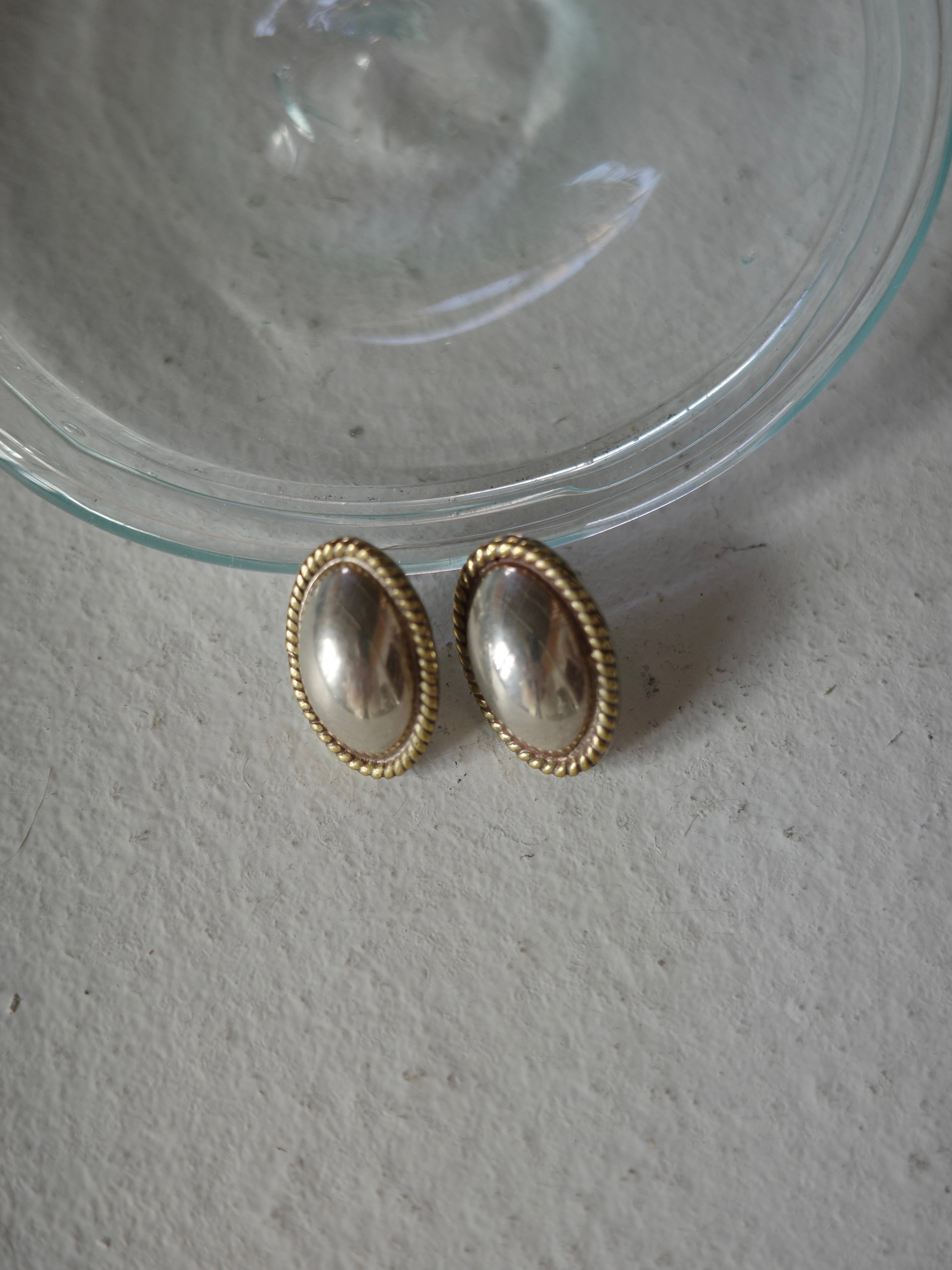 <vintage silver925>oval Mexican mix pierce