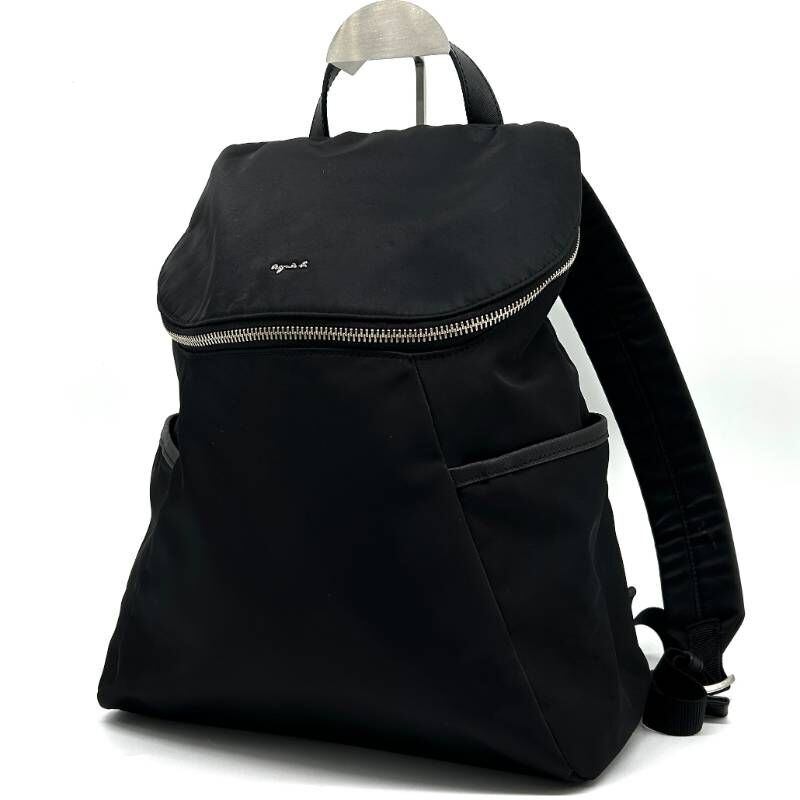 【美品】 agnes b. ナイロン リュック ブラック A4収納可能 agnes b. アニエスベー ナイロン リュック バックパック ブラック 黒