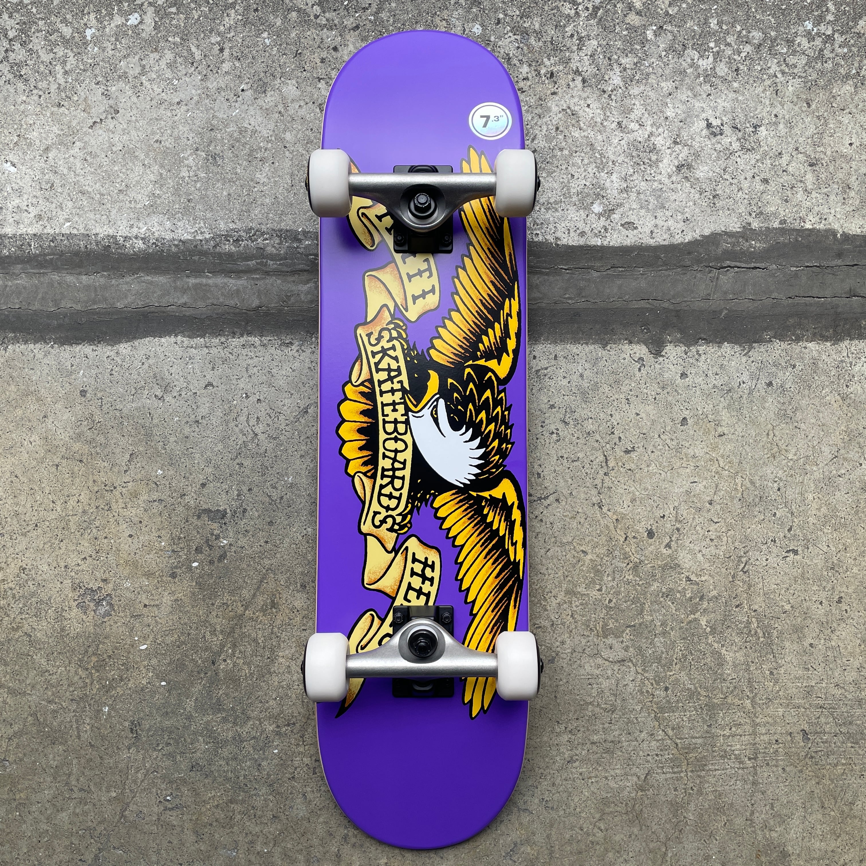 bulldog SKATEBOARD SHOP