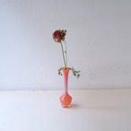コーラルピンクの花瓶