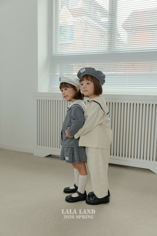 予約⌇LaLa land / Sarah pants